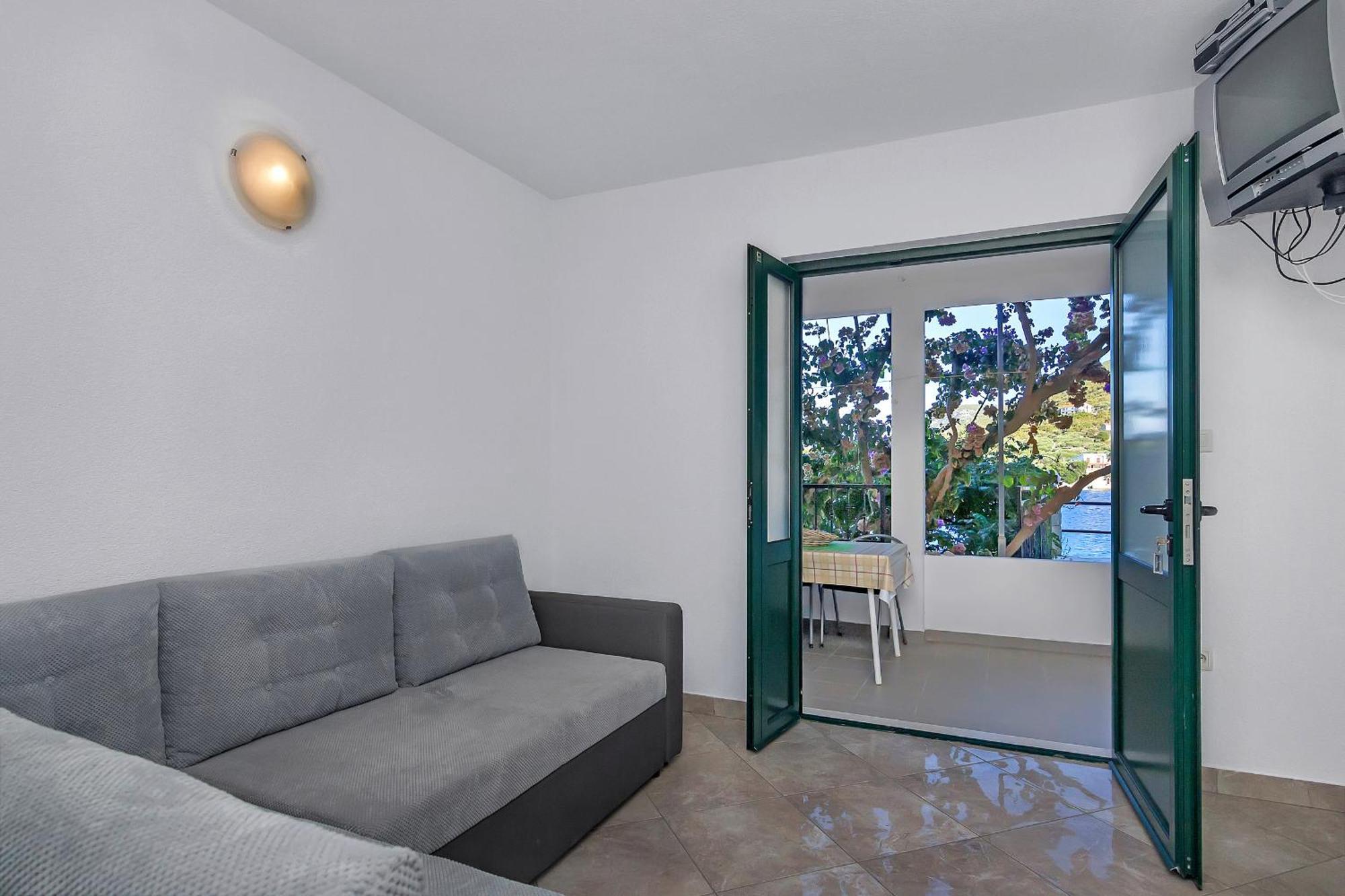 Apartmani Nikola Zastražišće 外观 照片